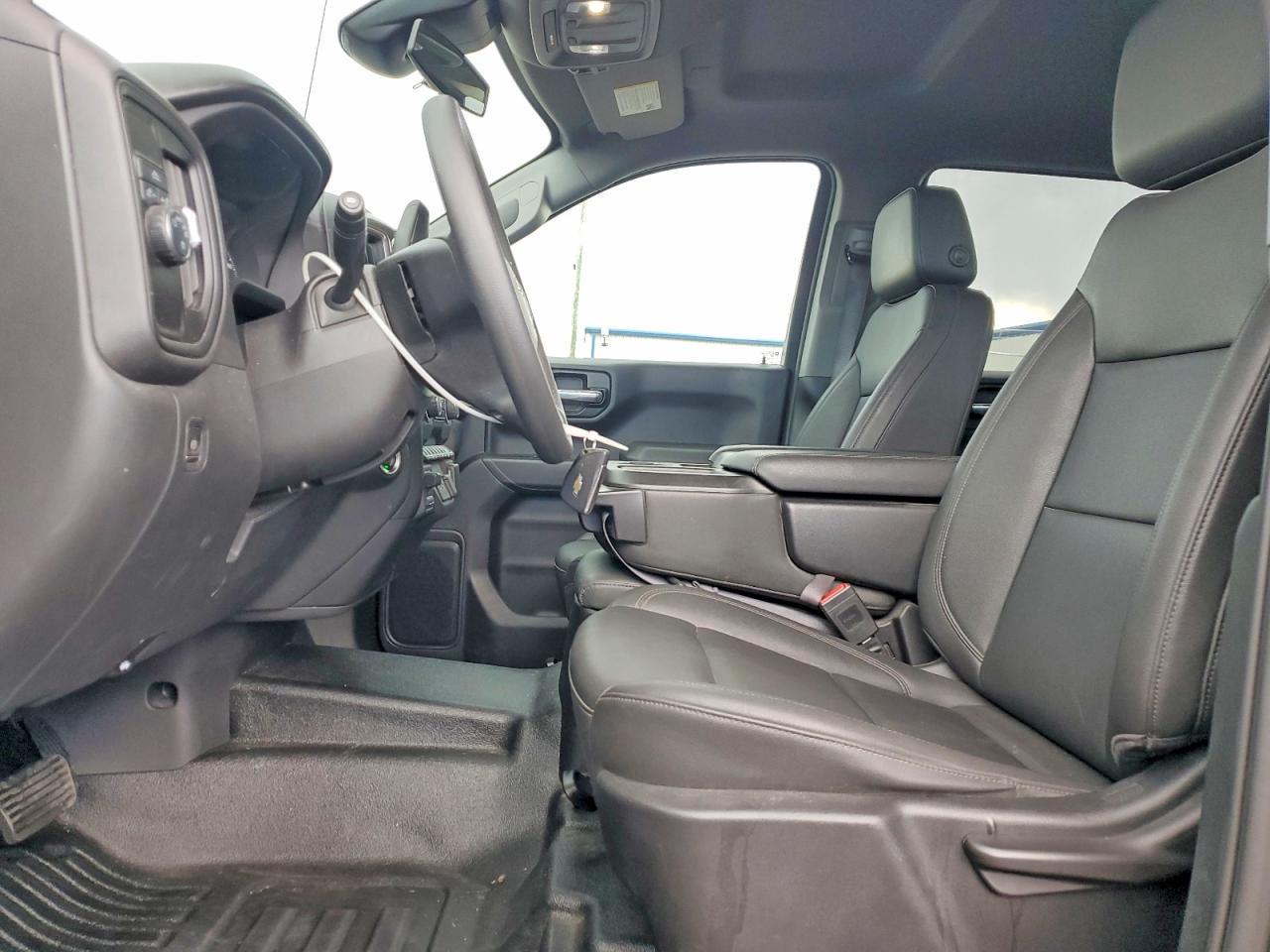 2023 Chevrolet Silverado C1500