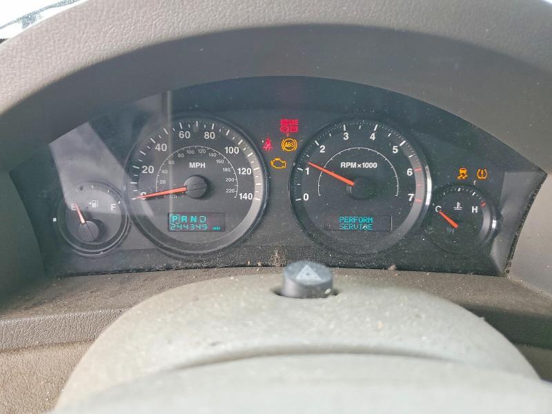 2005 Jeep Grand Cherokee Laredo