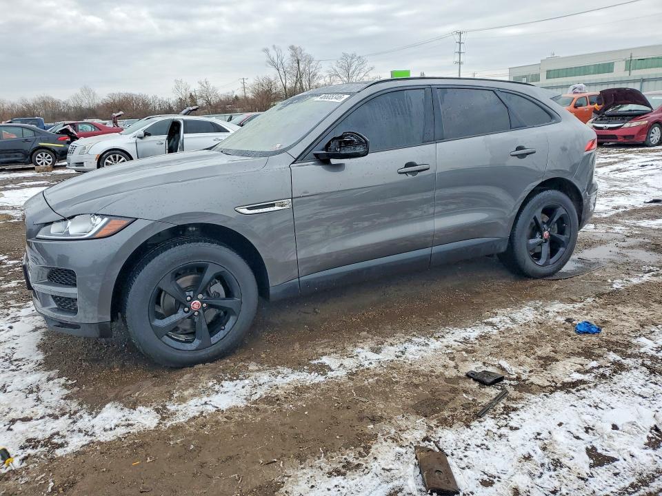 2017 Jaguar F-pace Premium