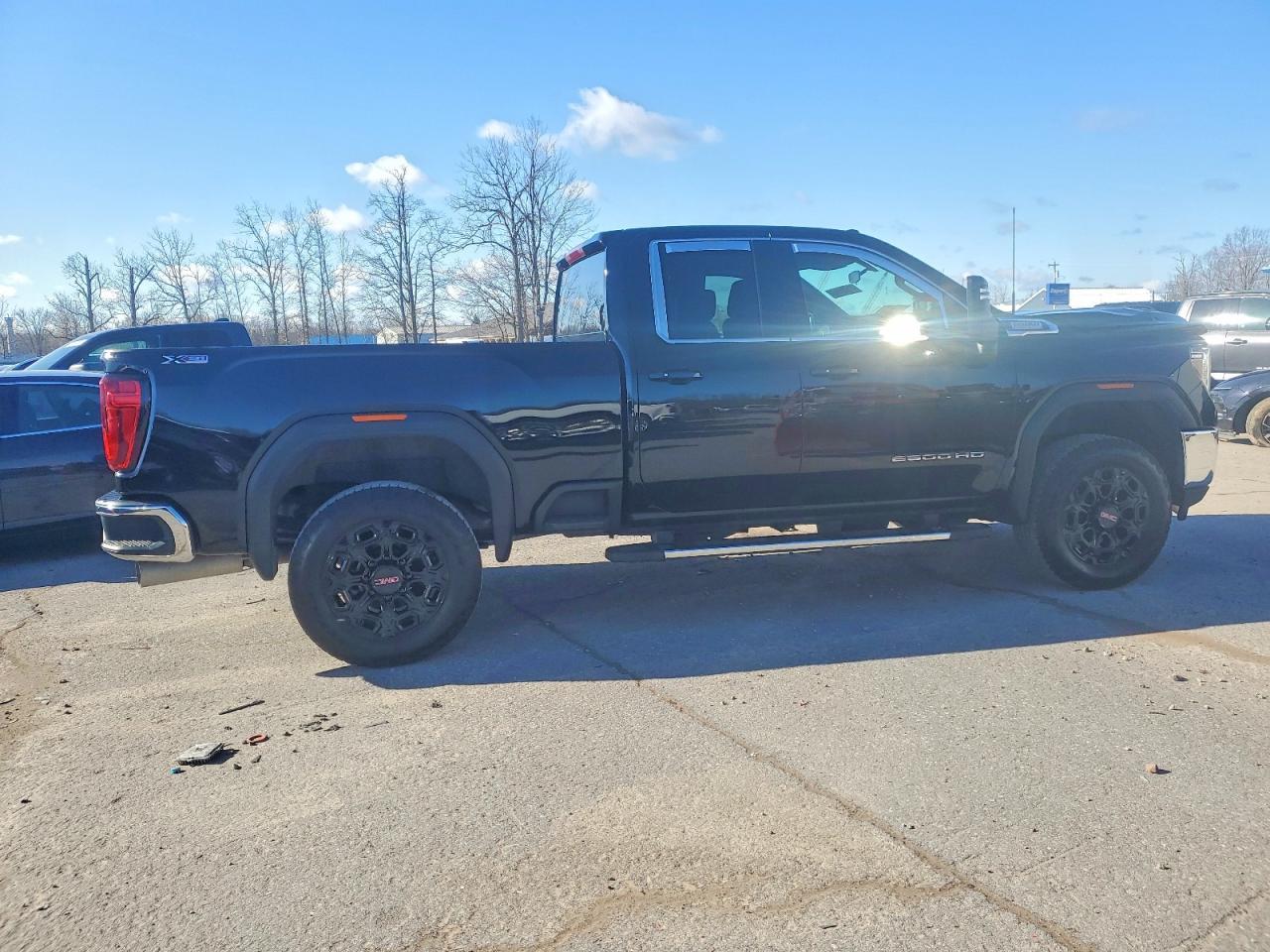 2022 GMC Sierra K2500 SLE