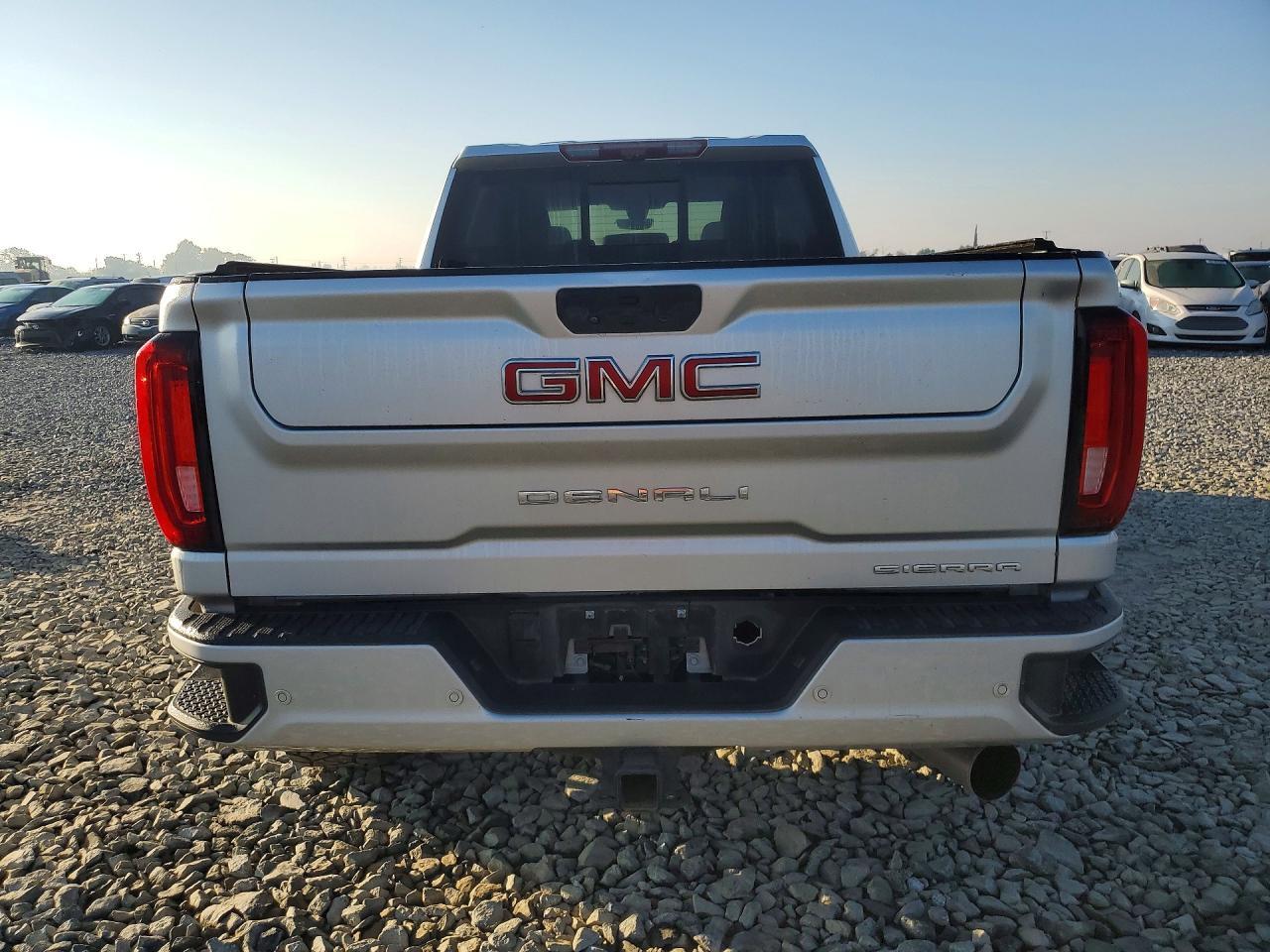 2021 GMC Sierra K2500 Denali