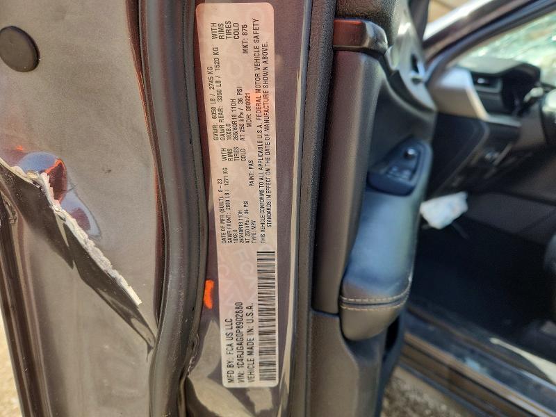 2023 Jeep Grand Cherokee Laredo