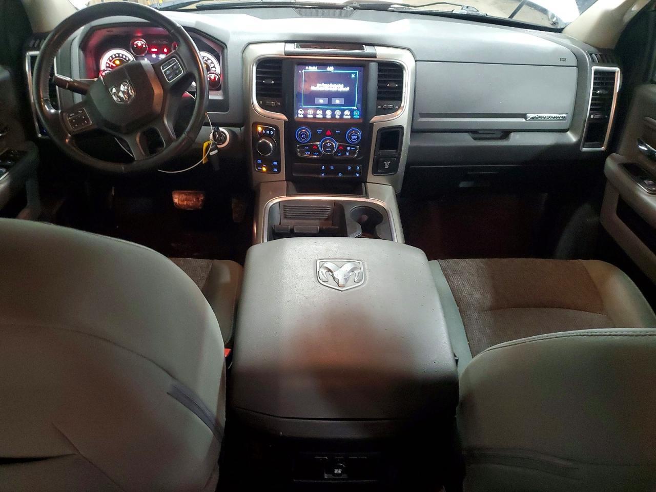 2018 Dodge RAM 1500 SLT