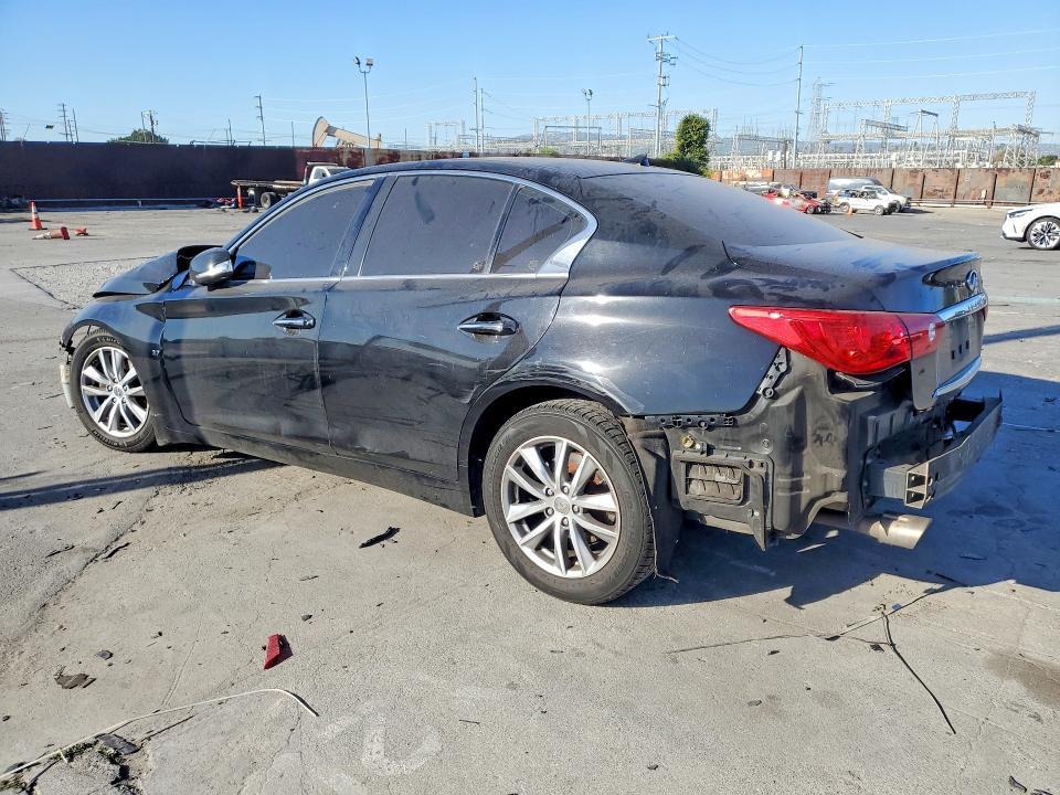 2015 Infiniti Q50 Premium