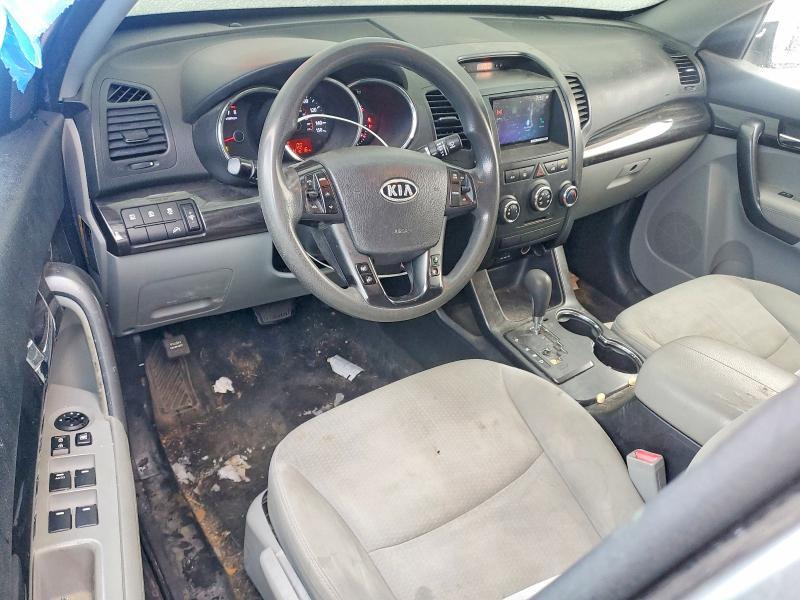 2013 KIA Sorento lx