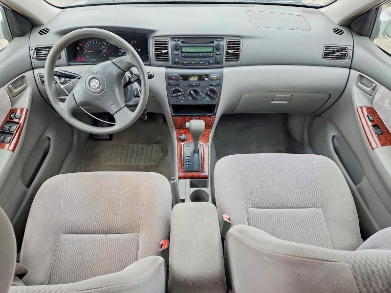 2005 Toyota Corolla le