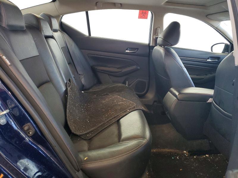 2022 Nissan Altima 2.0 sr