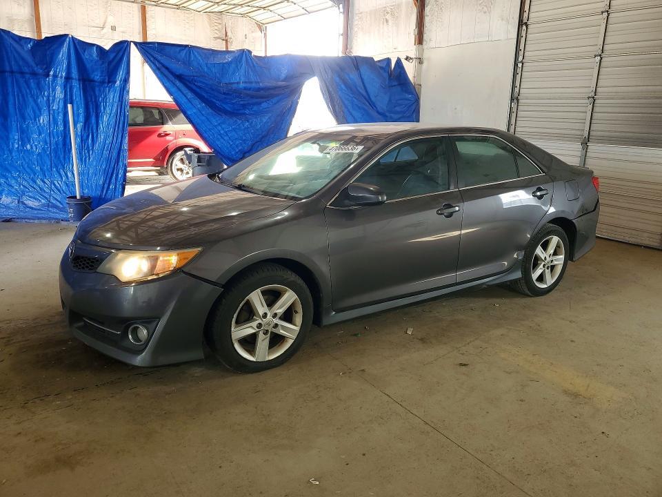 2014 Toyota Camry se