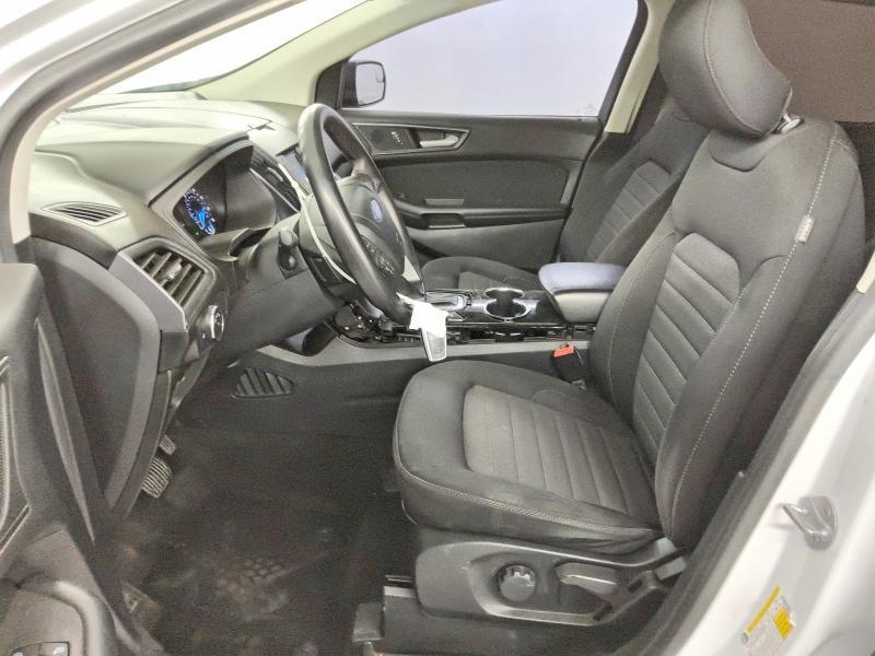 2018 Ford Edge se