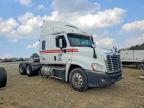 2017 Freigliner 2017 Freightliner Cascadia 125 Semi Truck