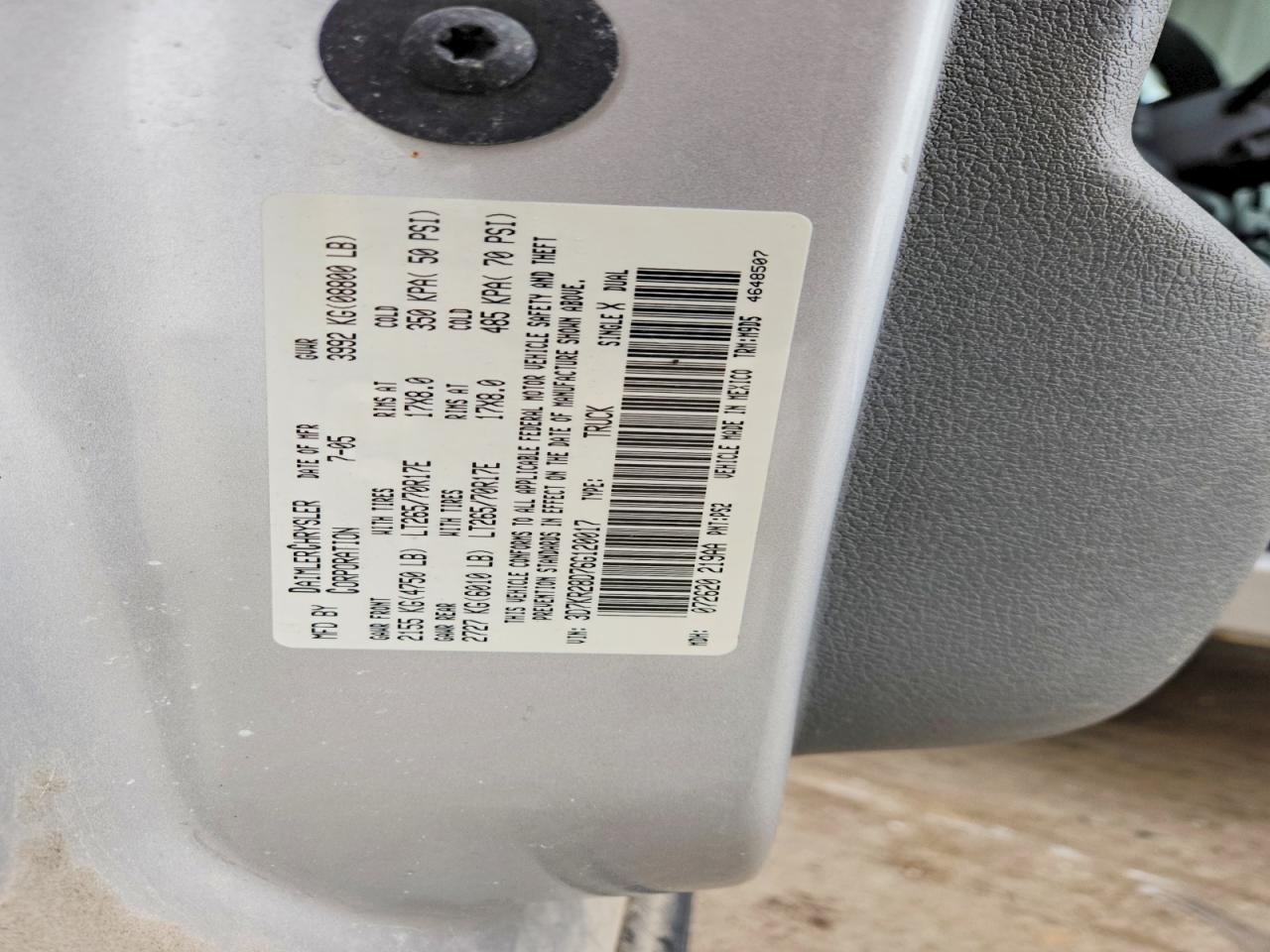 2006 Dodge RAM 2500 ST