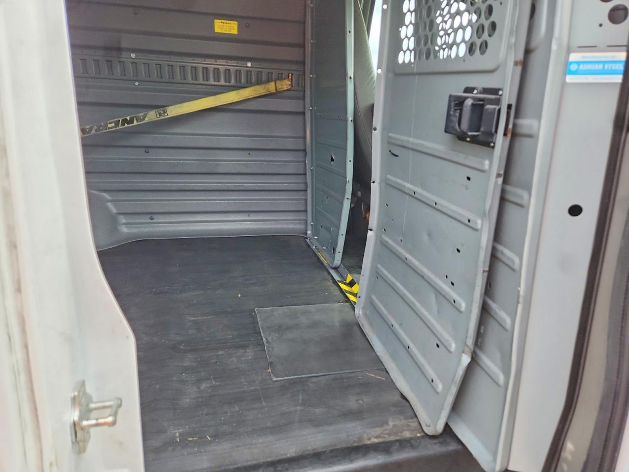 2015 Chev Rolet Express 2500 Cargo EXT Delivery Van