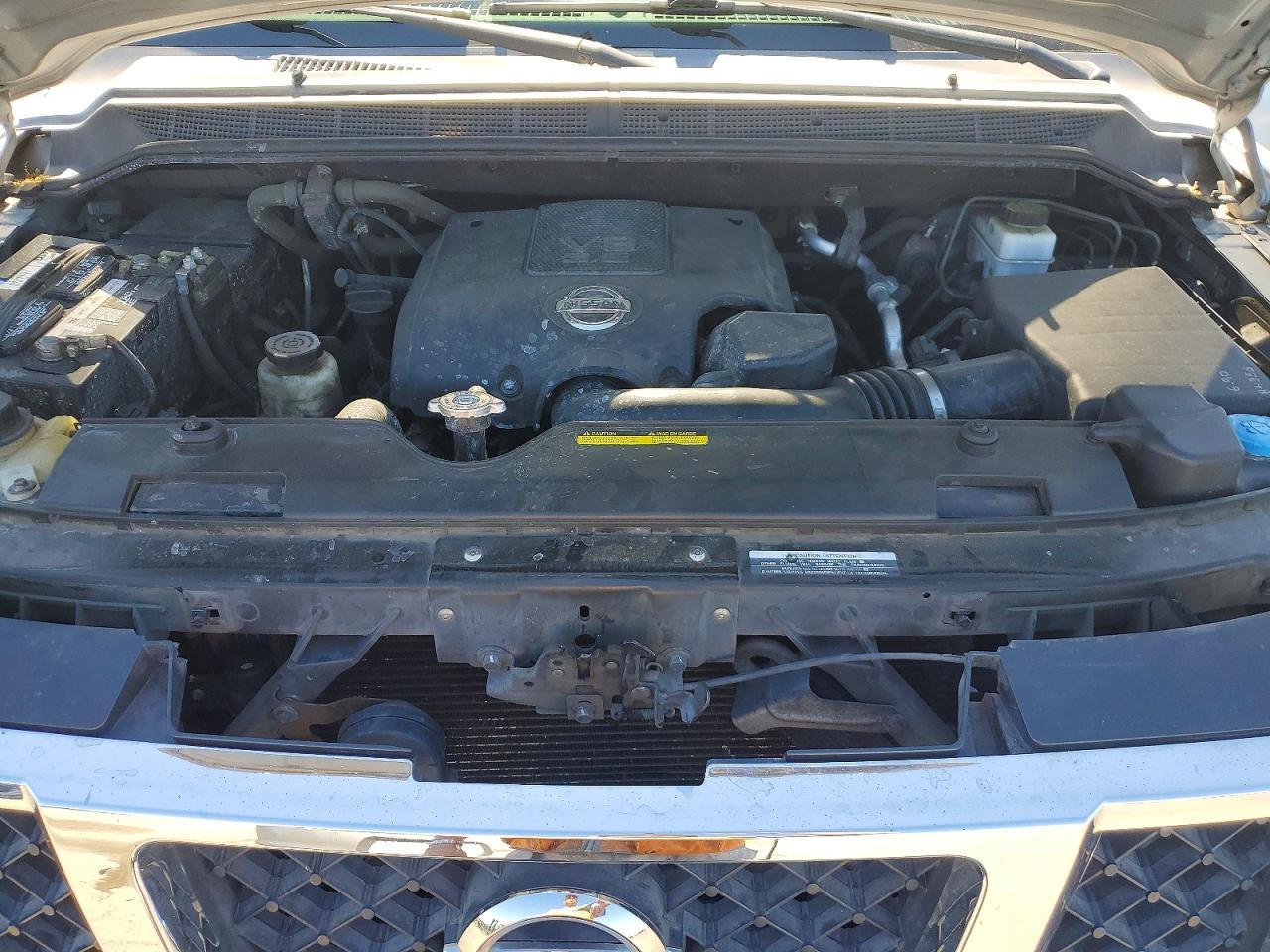 2010 Nissan Armada se