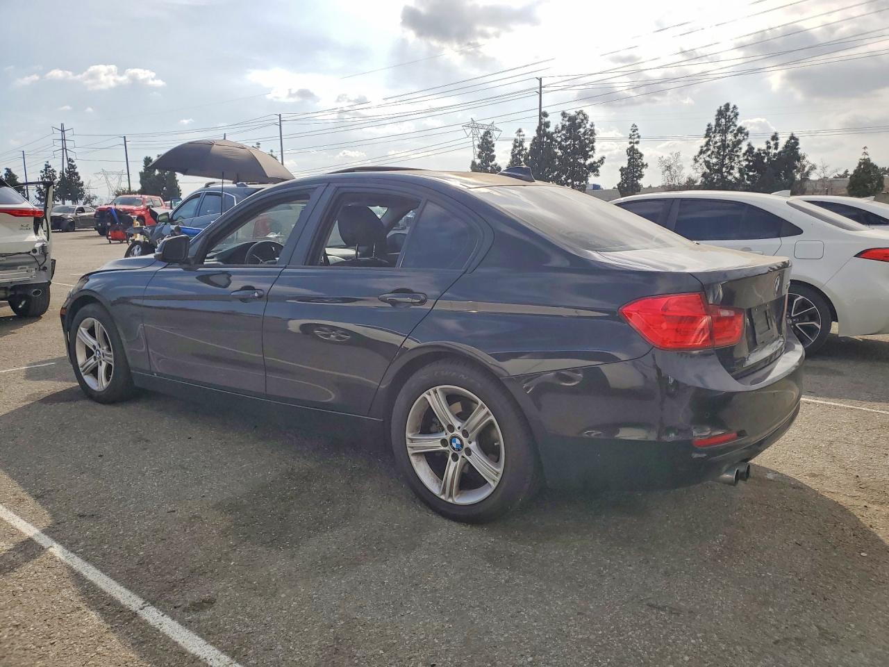 2013 BMW 328 i