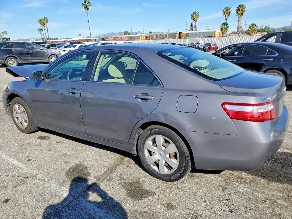 2007 Toyota Camry le