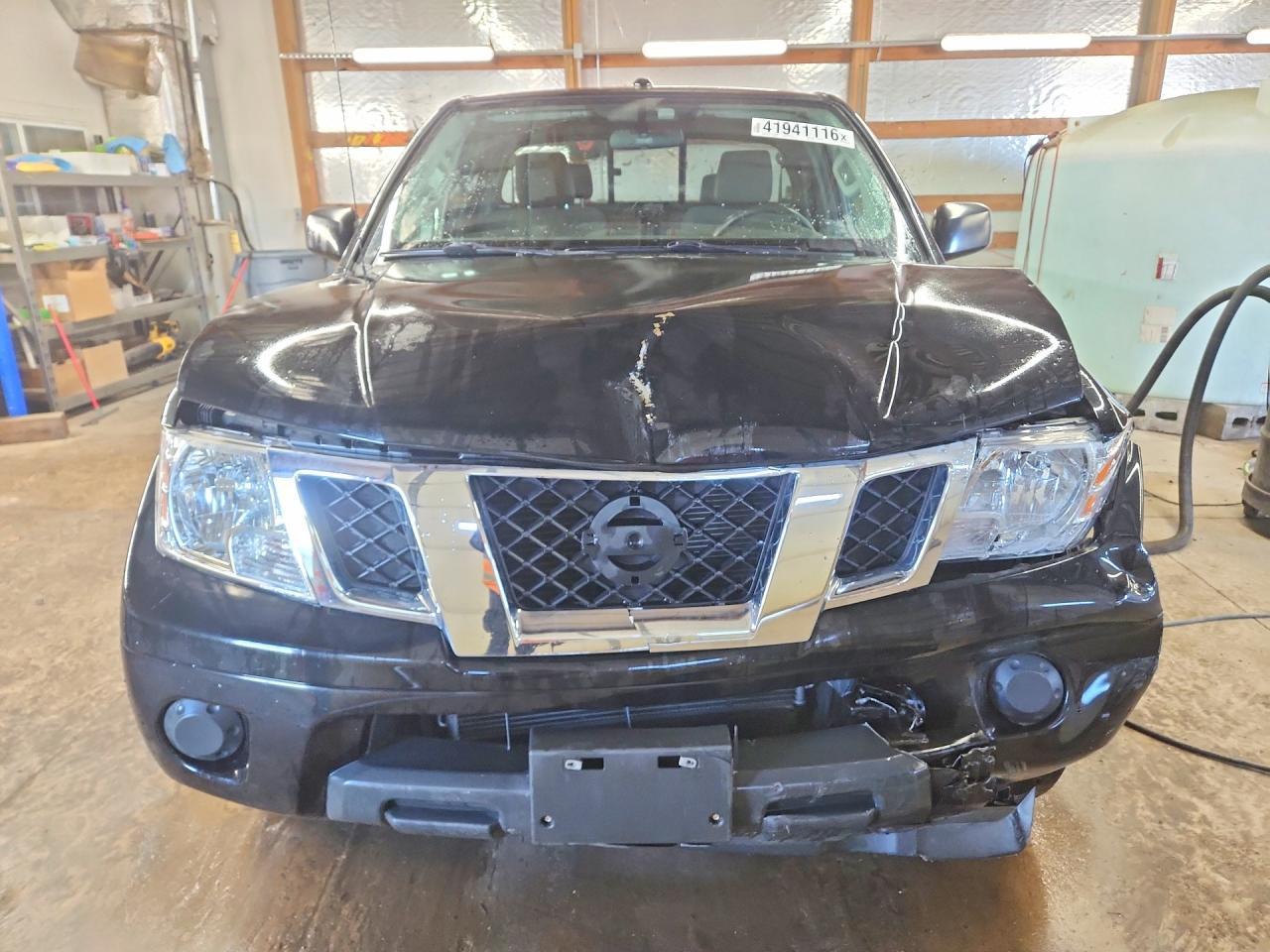 2017 Nissan Frontier SV