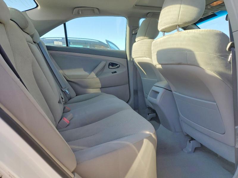 2009 Toyota Camry le