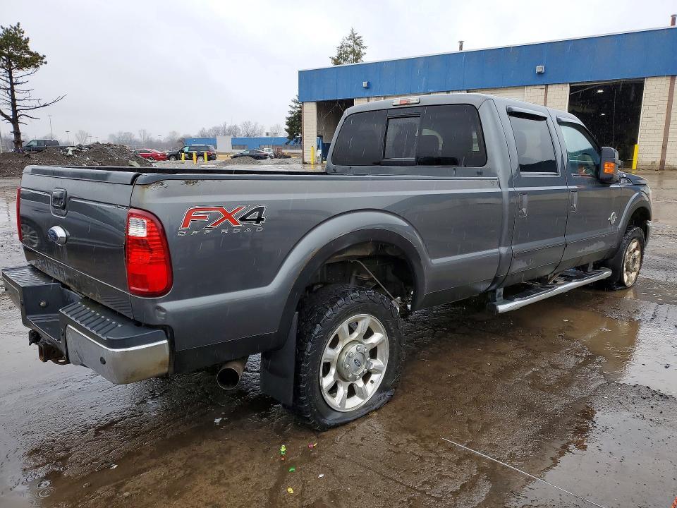 2015 Ford F350 Lariat SRW 4WD 6.7L V8 Tdsl Crew