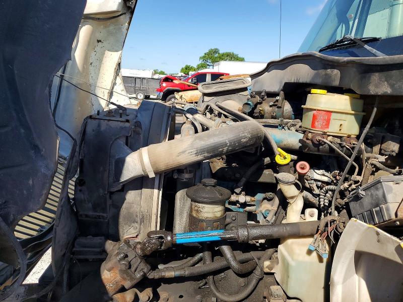 2007 International 4300 Flatbed Truck