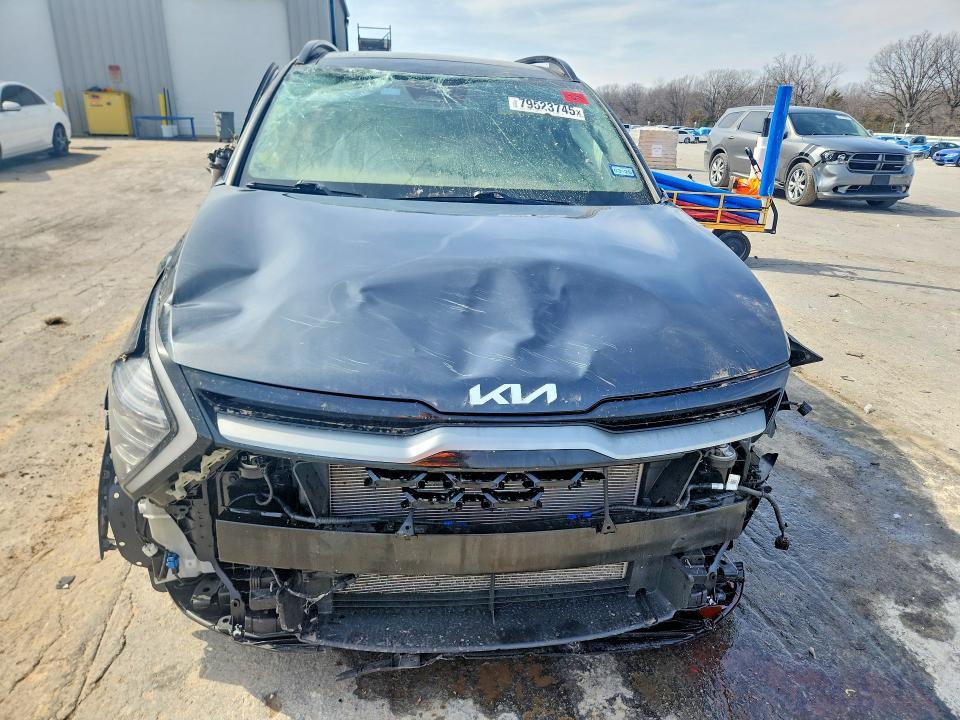 2024 KIA Sportage X-line