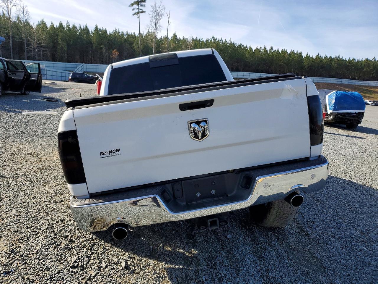 2016 Dodge RAM 1500 SLT