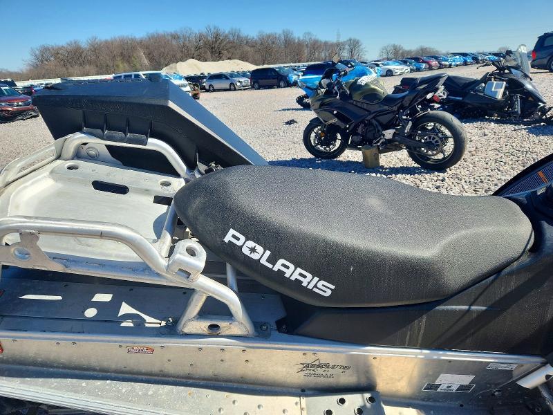2019 Polaris PRO / Ride Conventional Adventure PKG