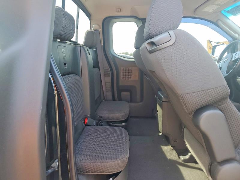 2006 Nissan Frontier se