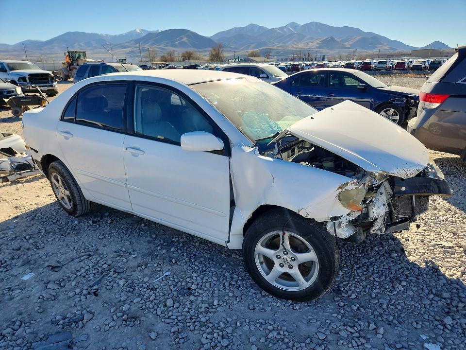 2003 Toyota Corolla le