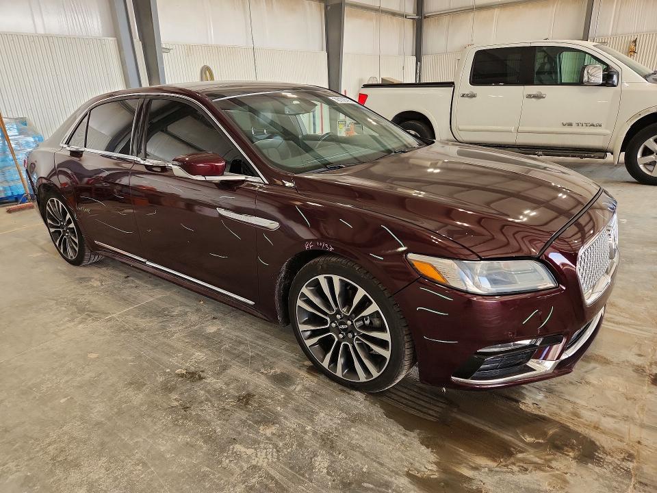 2017 Lincoln Continental Select