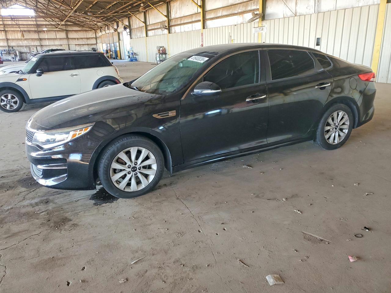 2016 KIA Optima lx
