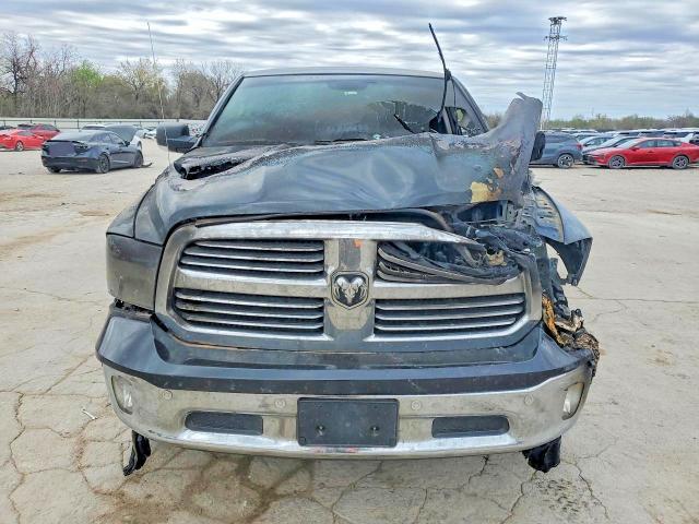 2016 Dodge RAM 1500 SLT