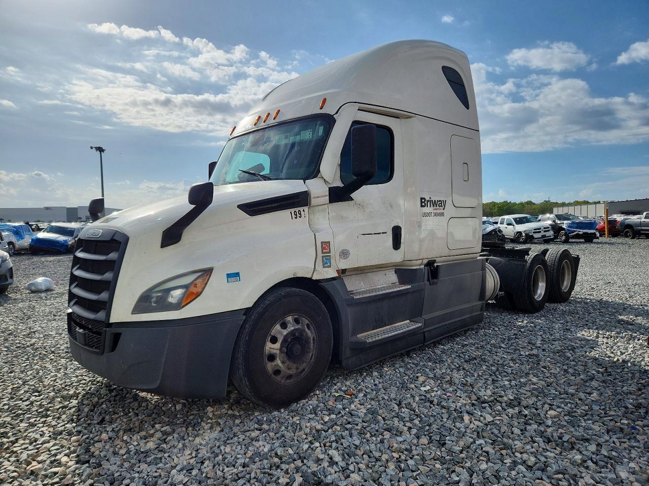 2020 Freightliner Cascadia 126 Semi Truck