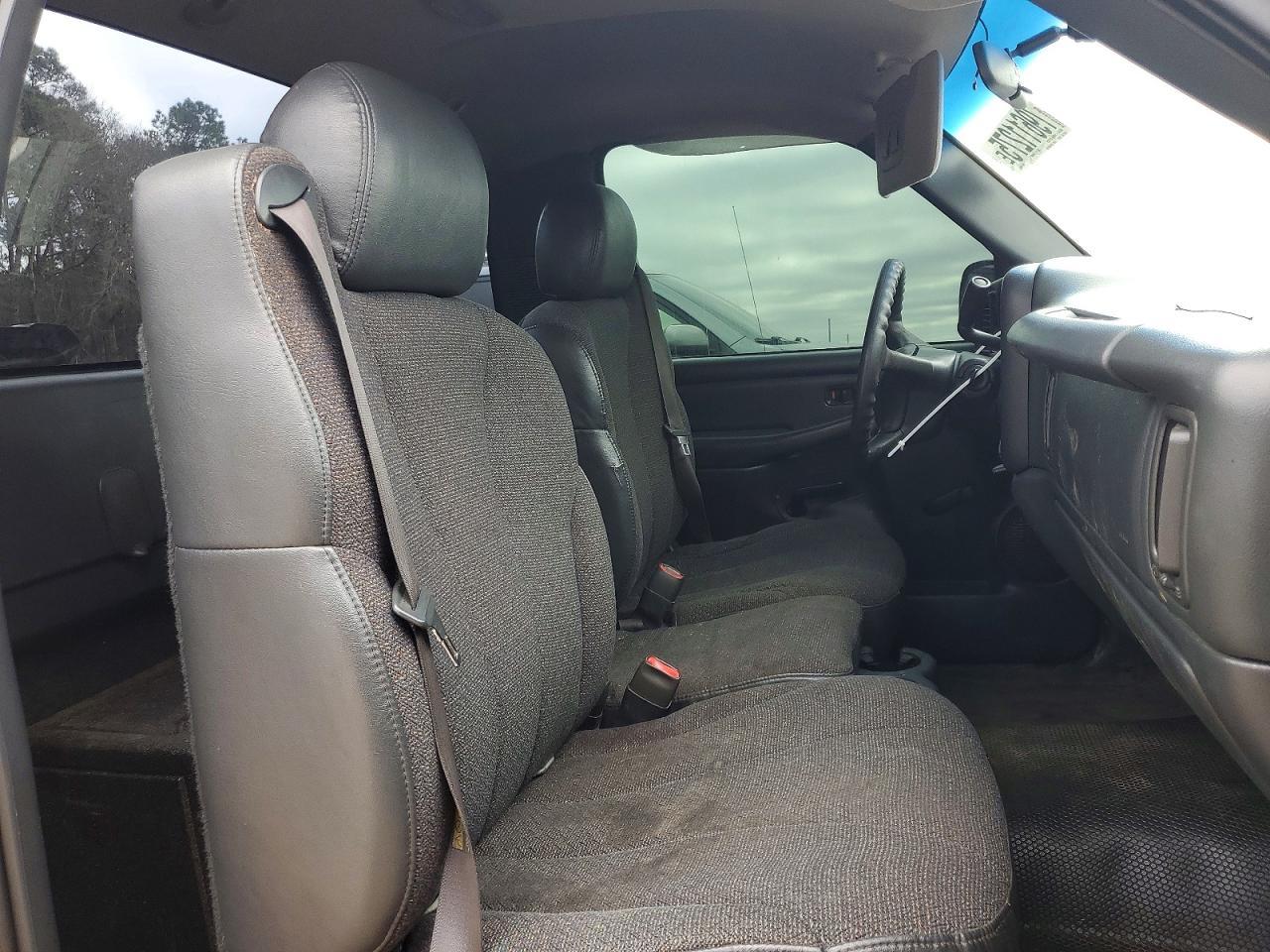 2001 Chevrolet Silverado C1500