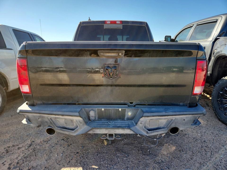 2018 Dodge Ram 1500 slt