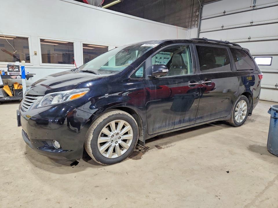 2015 Toyota Sienna Limited Premium 7-passenger
