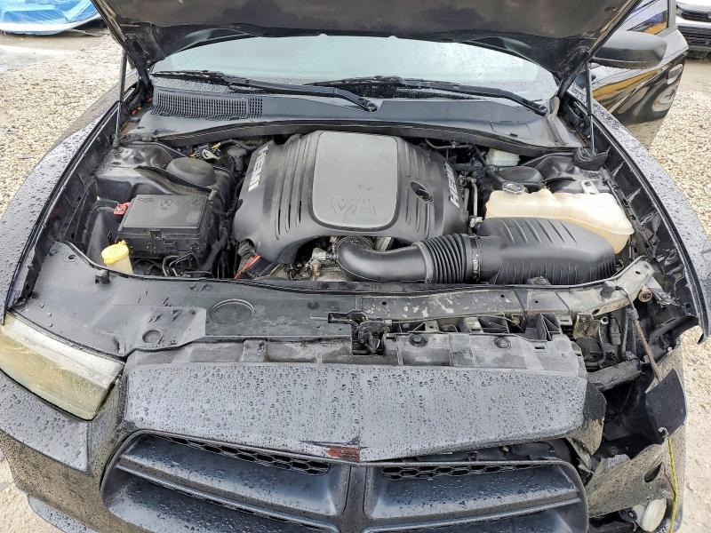 2011 Dodge Charger r