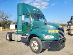 2017 Mack CX612 Semi Truck en venta en Riverview, FL