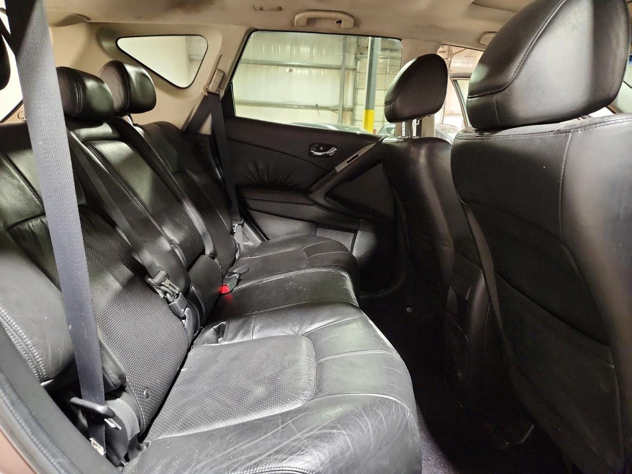 2009 Nissan Murano s