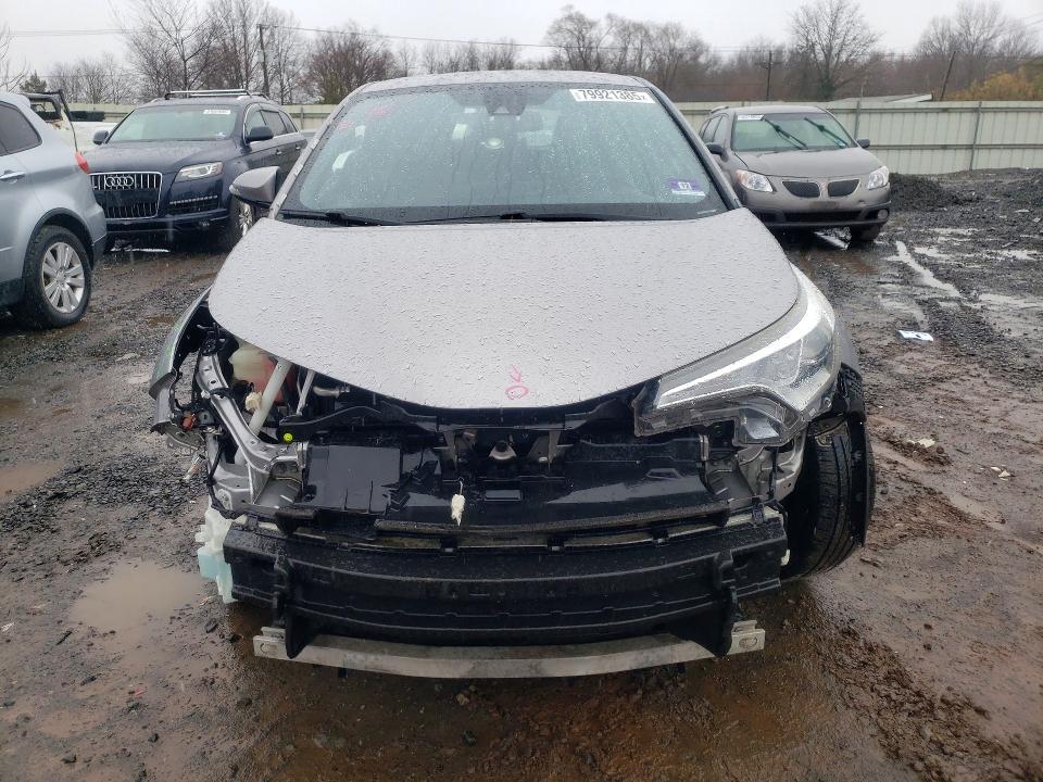 2018 Toyota C-hr xle Premium
