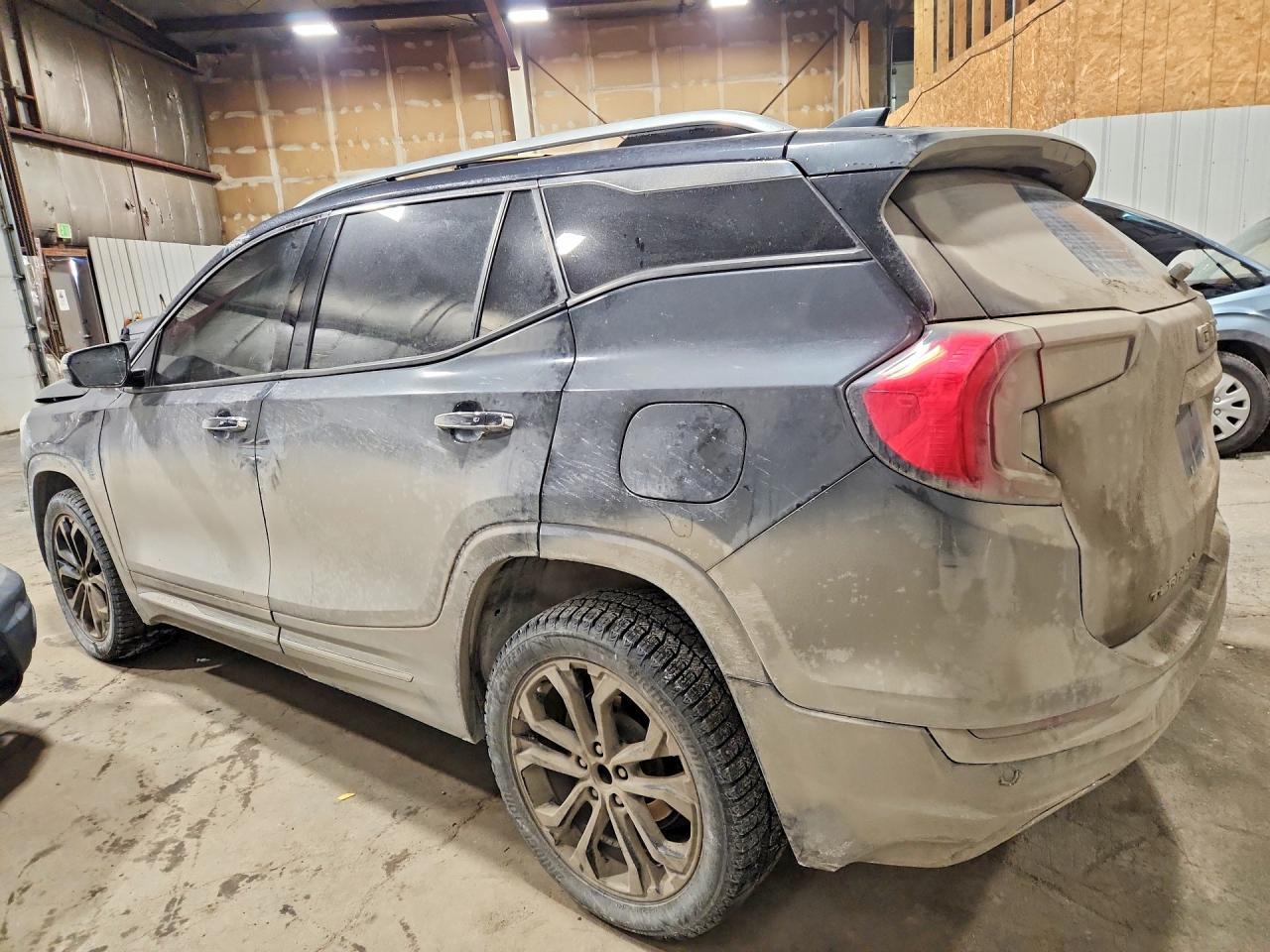 2022 GMC Terrain Denali