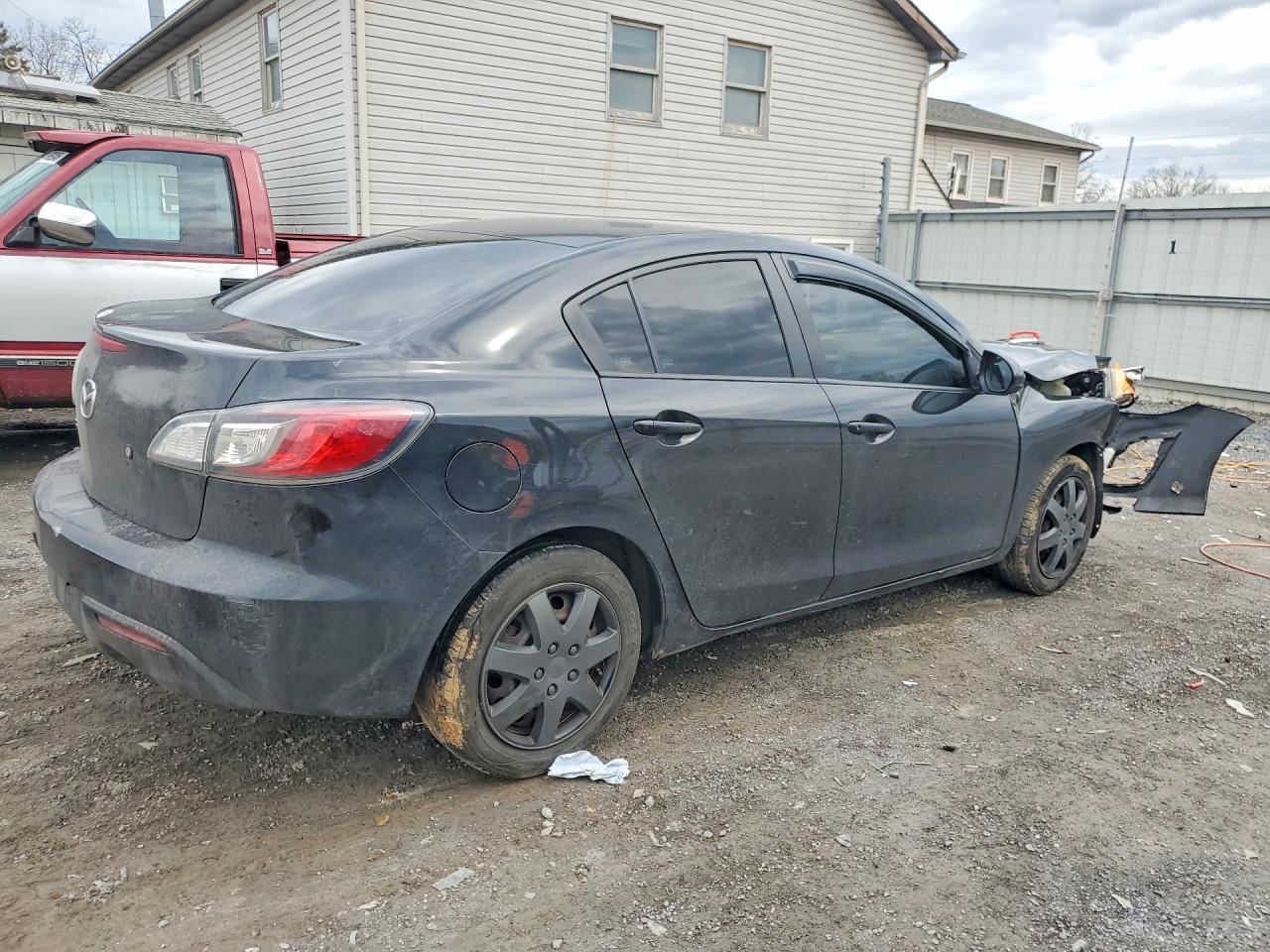 2010 Mazda 3 I