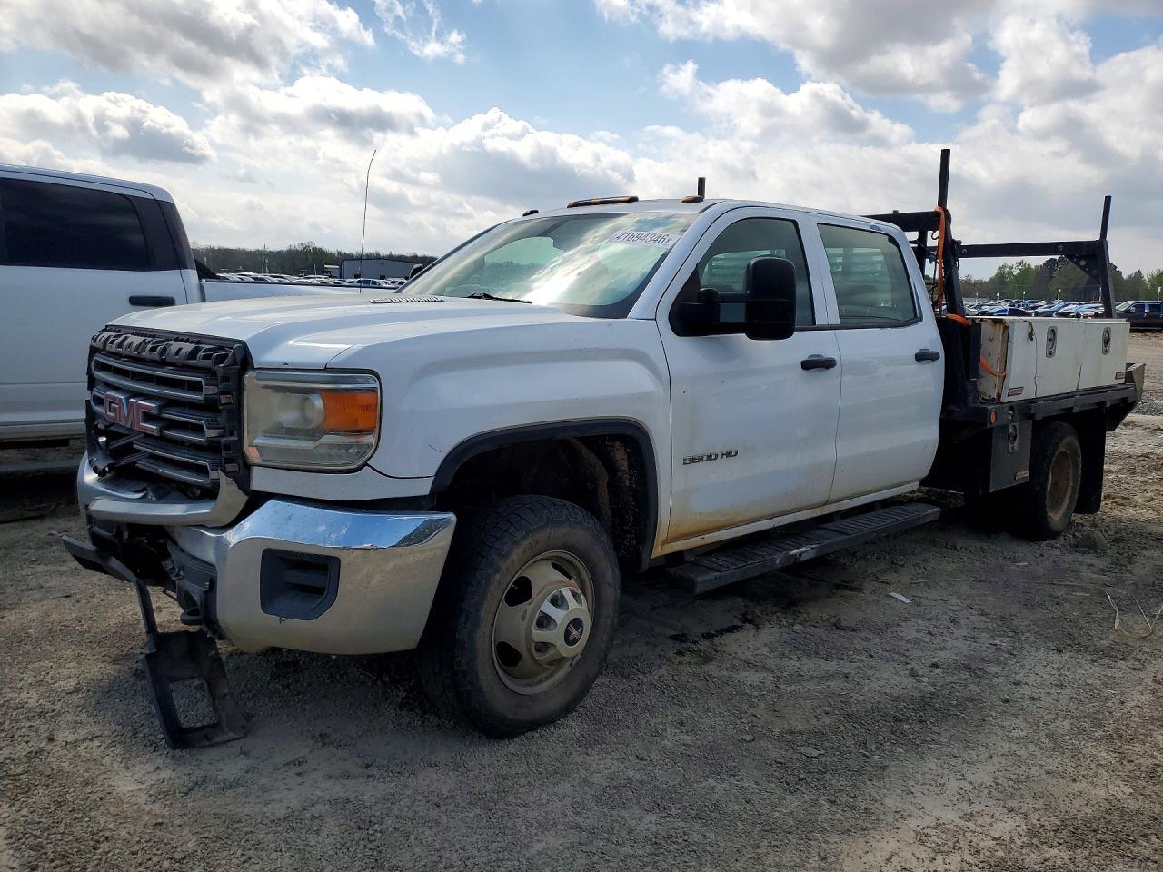 2016 GMC Sierra Flatbed Truck