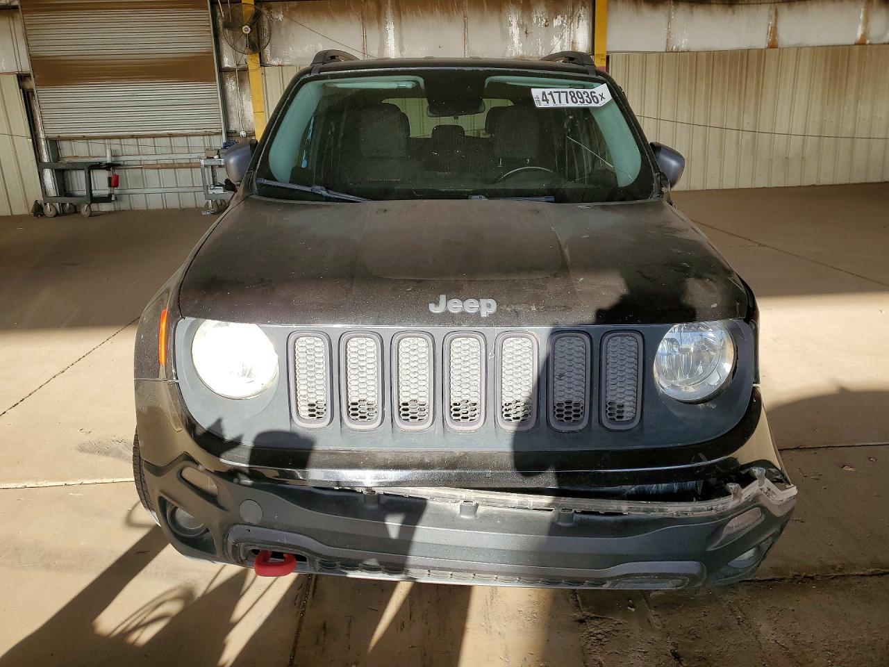 2015 Jeep Renegade Trailhawk