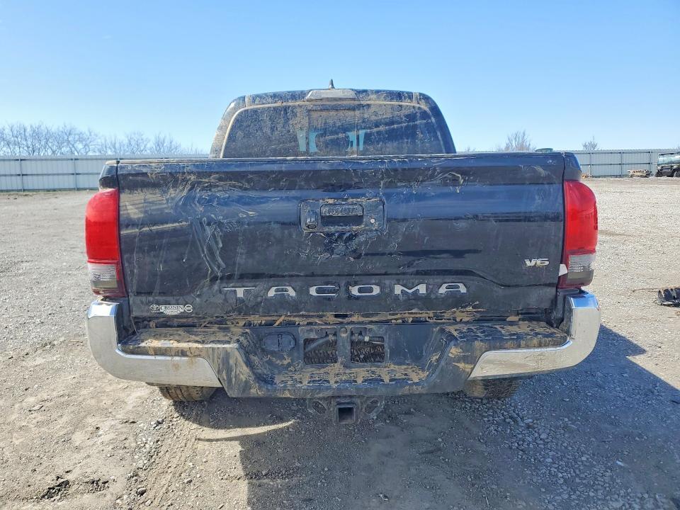 2018 Toyota Tacoma trd Off-road