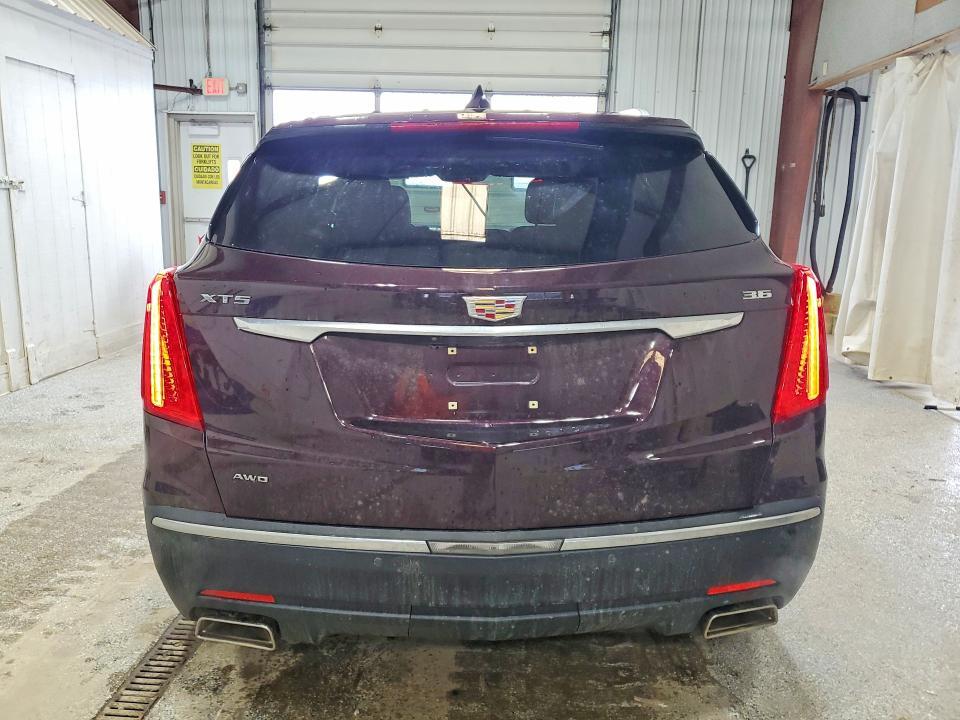 2017 Cadillac XT5 Luxury