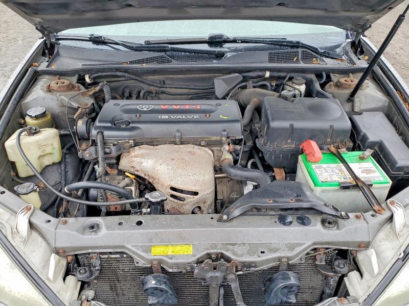 2003 Toyota Camry le