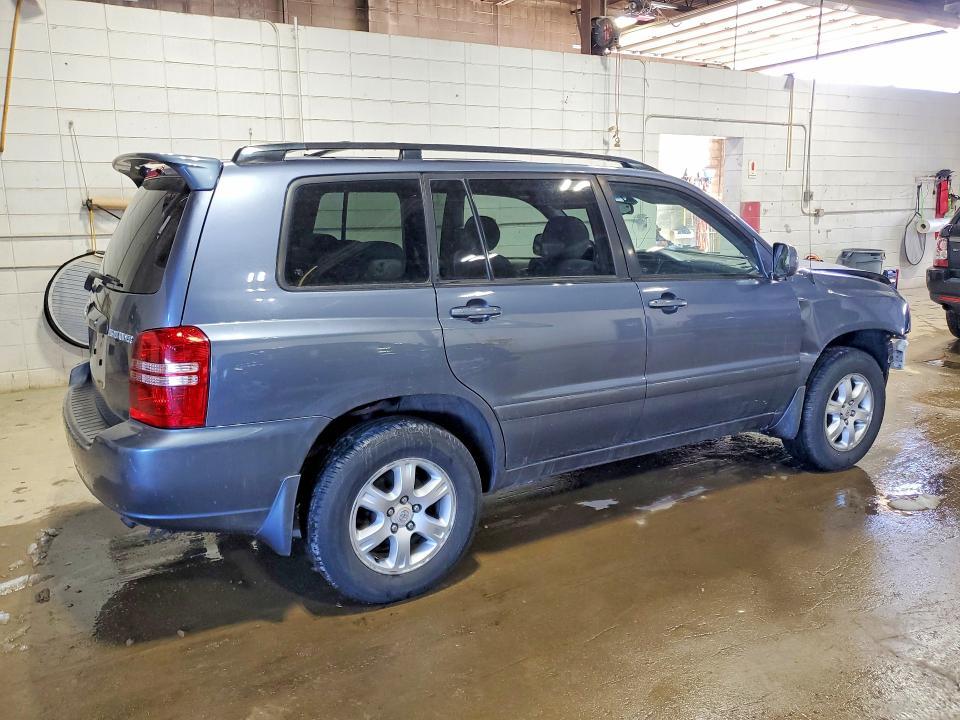 2003 Toyota Highlander Base