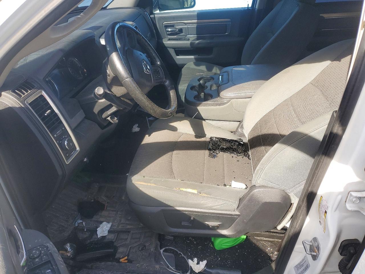 2016 Dodge RAM 1500 SLT