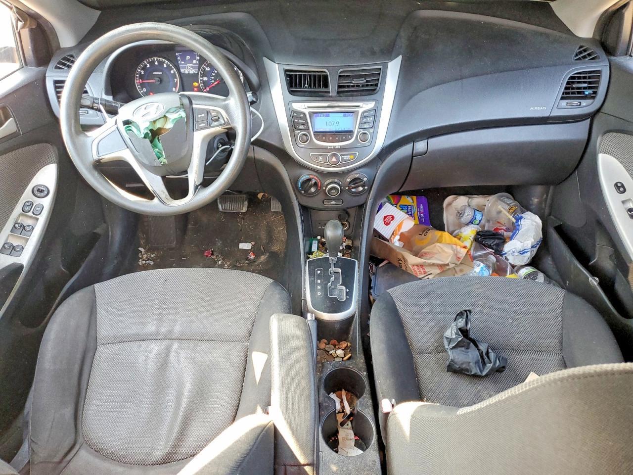 2013 Hyundai Accent gs