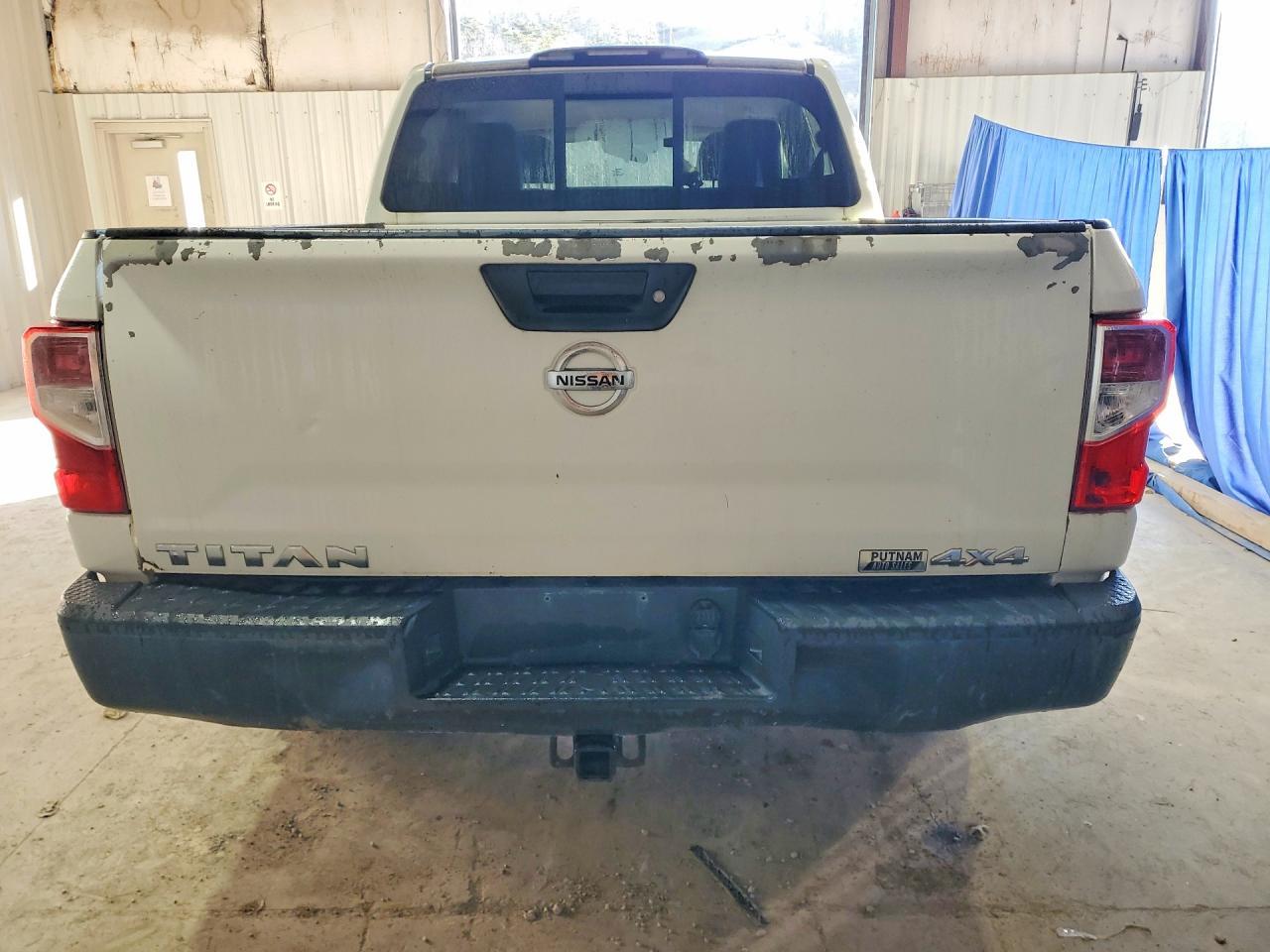 2017 Nissan Titan S